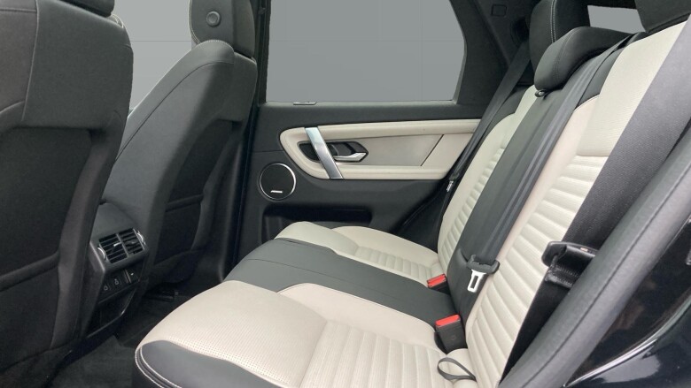 Land Rover Discovery Sport 2.0 D200 Dynamic SE 5dr Auto [5 Seat] Diesel Station Wagon